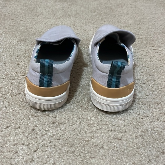 Tom's Travel Lite Canvas Slip On Sneaker - Picture 2 of 7